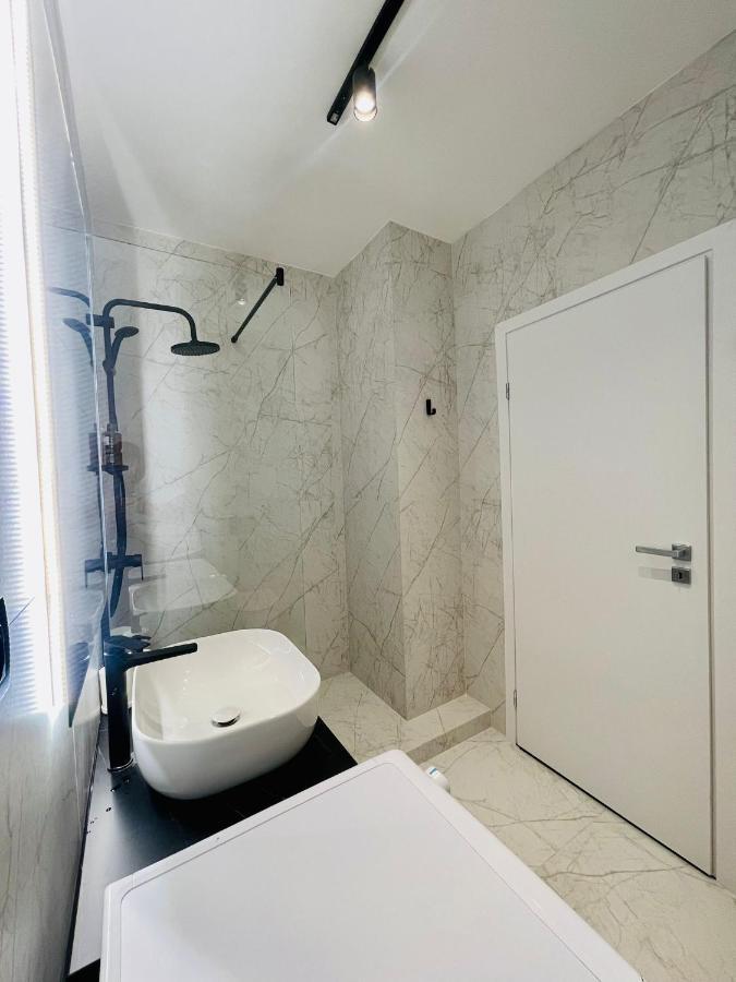 19Th Floor Apartment Клуж-Напока Екстериор снимка